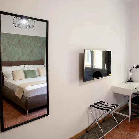 Casa Matteucci 41 Metro Piramide *
